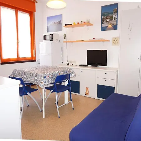 Refurbished Flat For 4 In * Porto Santa Margherita di Caorle