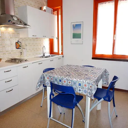 Refurbished Flat For 4 In Porto Santa Margherita di Caorle